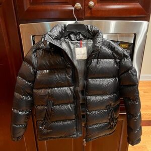 Moncler Black Puffer Jacket with Insulation and Hood